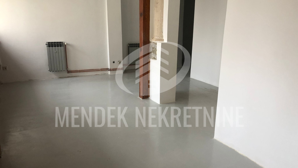 Commercial Property, 125 m2, For Rent, Varaždin - Centar